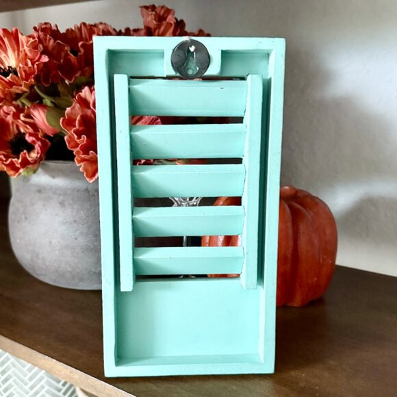 Shutter Style Hook Wall Hanging - Picture 2 of 10